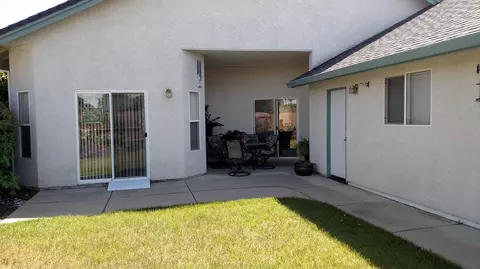 1738 Vera Cruz Trl, Redding, CA 96003 photo 5