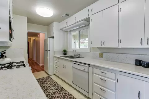 2431 North St, Redding, CA 96001 photo 11