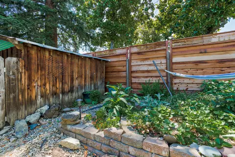2431 North St, Redding, CA 96001 photo 28