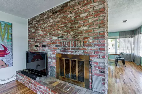 2431 North St, Redding, CA 96001 photo 7
