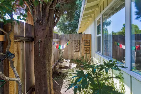 2431 North St, Redding, CA 96001 photo 33