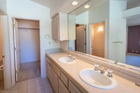 1495 White Water Cir, Redding, CA 96003 photo 27