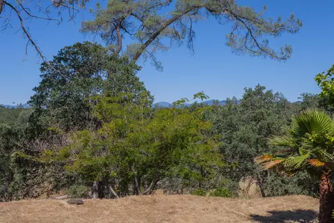 13167 Hidden Oaks Trl, Redding, CA 96003 photo 37