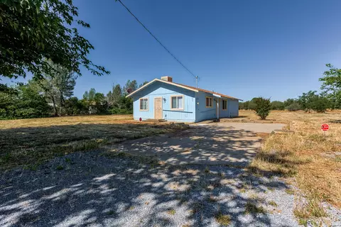 5456 Pine St, Anderson, CA 96007 photo 2