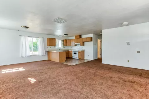 5456 Pine St, Anderson, CA 96007 photo 10