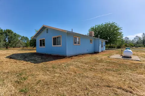 5456 Pine St, Anderson, CA 96007 photo 5