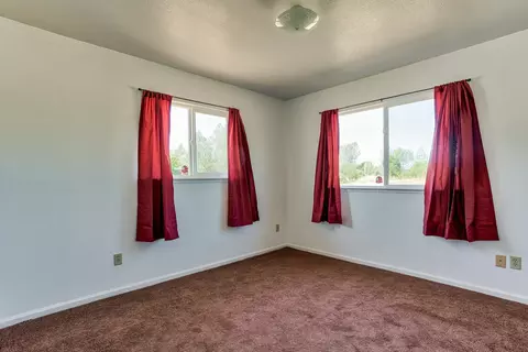 5456 Pine St, Anderson, CA 96007 photo 14