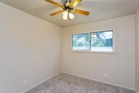 1311 Riviera Dr, Redding, CA 96001 photo 11