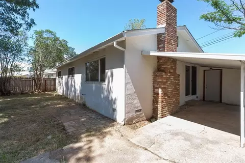 1311 Riviera Dr, Redding, CA 96001 photo 13