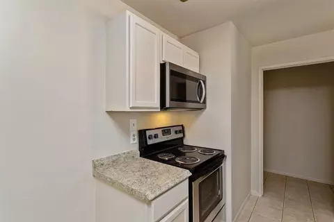 1311 Riviera Dr, Redding, CA 96001 photo 7