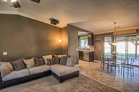 1445 Calexico Dr, Redding, CA 96003 photo 7