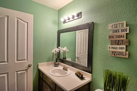 1445 Calexico Dr, Redding, CA 96003 photo 15