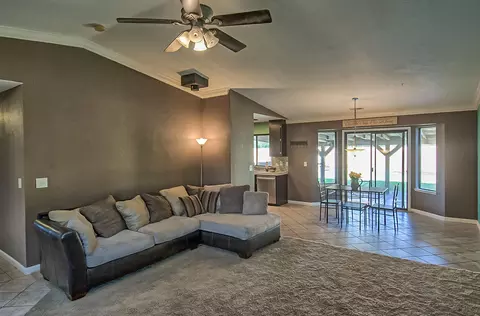 1445 Calexico Dr, Redding, CA 96003 photo 2