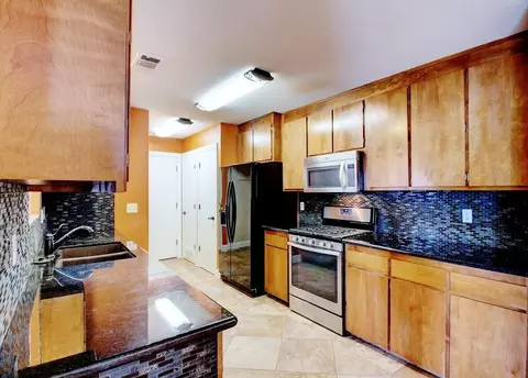 2094 Charade Way, Redding, CA 96003 photo 7