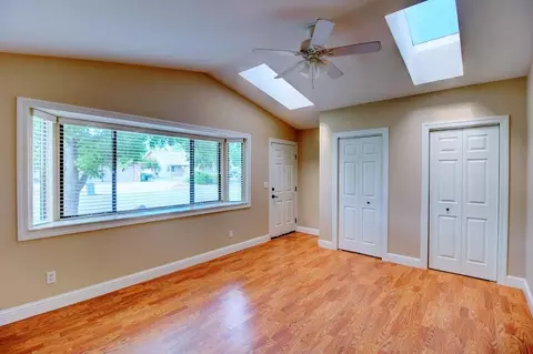 2094 Charade Way, Redding, CA 96003 photo 11