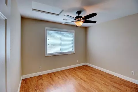2094 Charade Way, Redding, CA 96003 photo 17