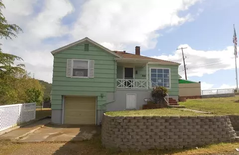 415 Warrens Ave, Yreka, CA 96097 photo 1