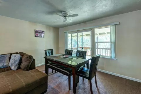 2529 Placer St, Redding, CA 96001 photo 9