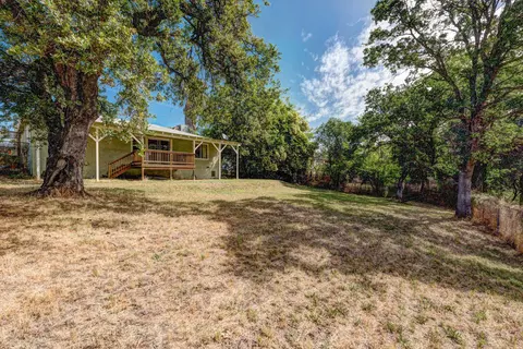 2529 Placer St, Redding, CA 96001 photo 16