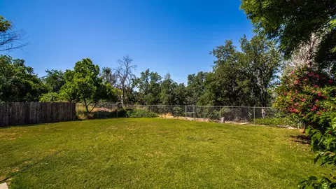 1260 Bradley Dr, Redding, CA 96003 photo 24