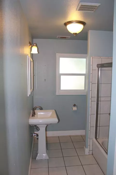 2391 Bonnie Dr, Redding, CA 96001 photo 11