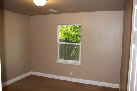 2391 Bonnie Dr, Redding, CA 96001 photo 10