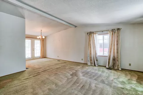 21058 Stepheno Ln, Redding, CA 96003 photo 6