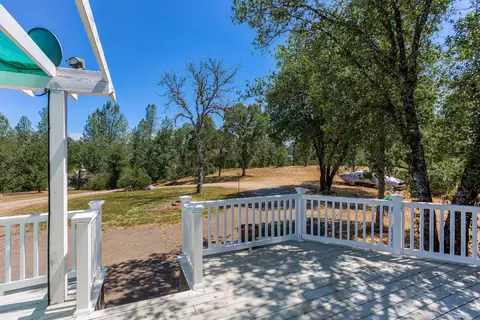 21058 Stepheno Ln, Redding, CA 96003 photo 25
