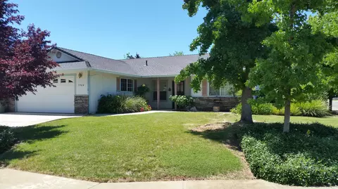 3944 Capricorn Way, Redding, CA 96002 photo 5