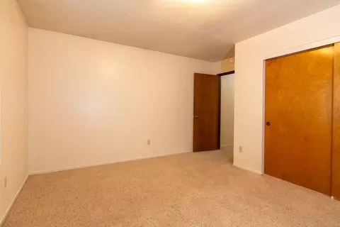 6910 Creekside St, Redding, CA 96001 photo 10