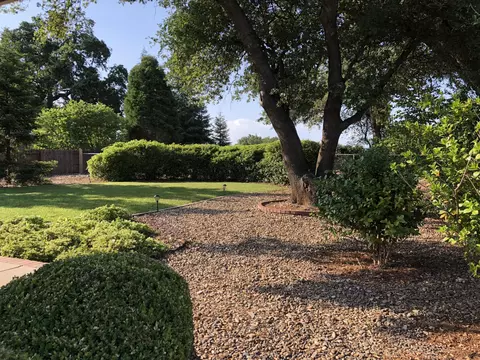 20370 Greenview Dr, Redding, CA 96002 photo 57