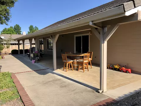 20370 Greenview Dr, Redding, CA 96002 photo 20