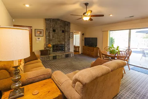 3084 Monte Bello Dr, Redding, CA 96001 photo 9