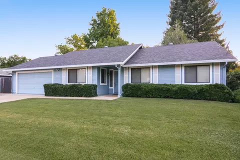 2982 Brookside Dr, Redding, CA 96001 photo 1