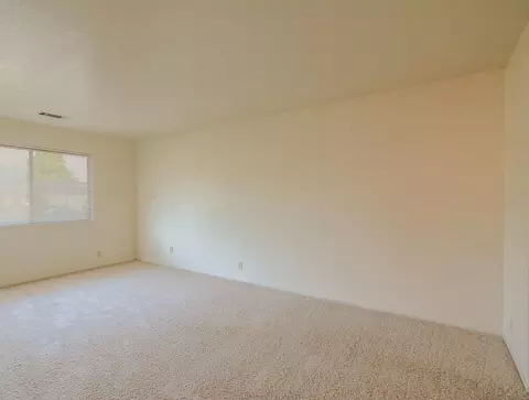 2982 Brookside Dr, Redding, CA 96001 photo 7