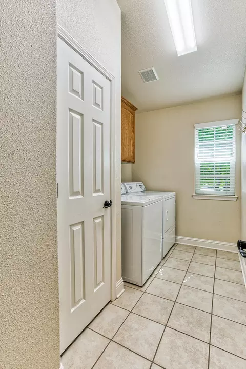 3098 Copper Creek Dr, Redding, CA 96002 photo 23