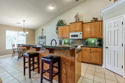 3098 Copper Creek Dr, Redding, CA 96002 photo 12