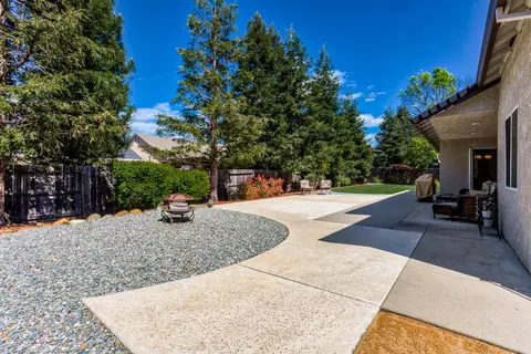 3098 Copper Creek Dr, Redding, CA 96002 photo 32