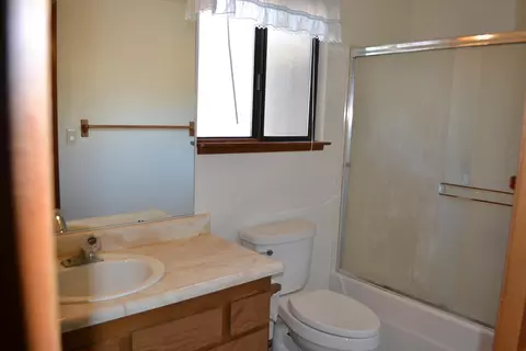 2156 Jessica Way, Redding, CA 96002 photo 12