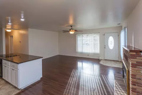 2193 London Ave, Redding, CA 96001 photo 2