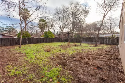 2193 London Ave, Redding, CA 96001 photo 14