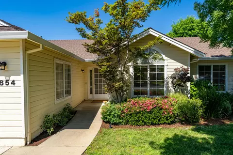 2854 Foxglove Ln, Redding, CA 96001 photo 9