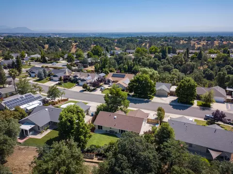 2854 Foxglove Ln, Redding, CA 96001 photo 55