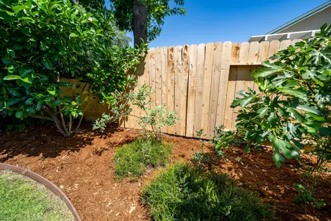 2854 Foxglove Ln, Redding, CA 96001 photo 46
