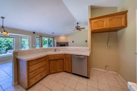 2854 Foxglove Ln, Redding, CA 96001 photo 24
