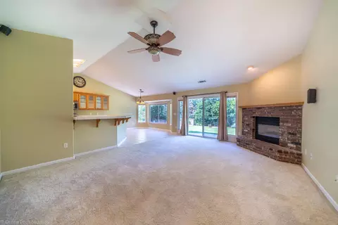 2854 Foxglove Ln, Redding, CA 96001 photo 3