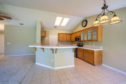 2854 Foxglove Ln, Redding, CA 96001 photo 17