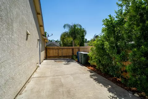 2854 Foxglove Ln, Redding, CA 96001 photo 48