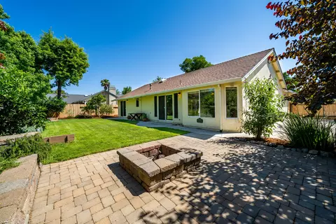 2854 Foxglove Ln, Redding, CA 96001 photo 5