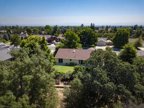 2854 Foxglove Ln, Redding, CA 96001 photo 57